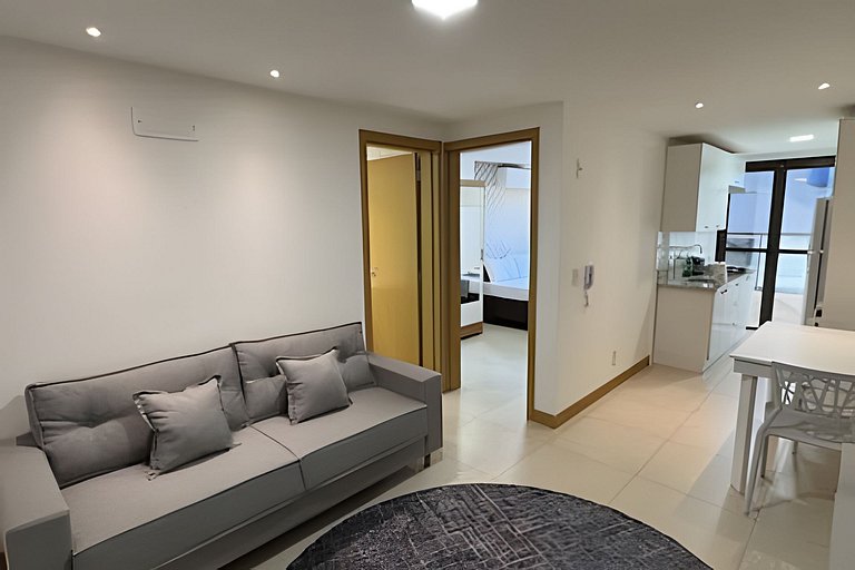 #apê911 Perto de TUDO c/ vaga! LZN Hospedagens