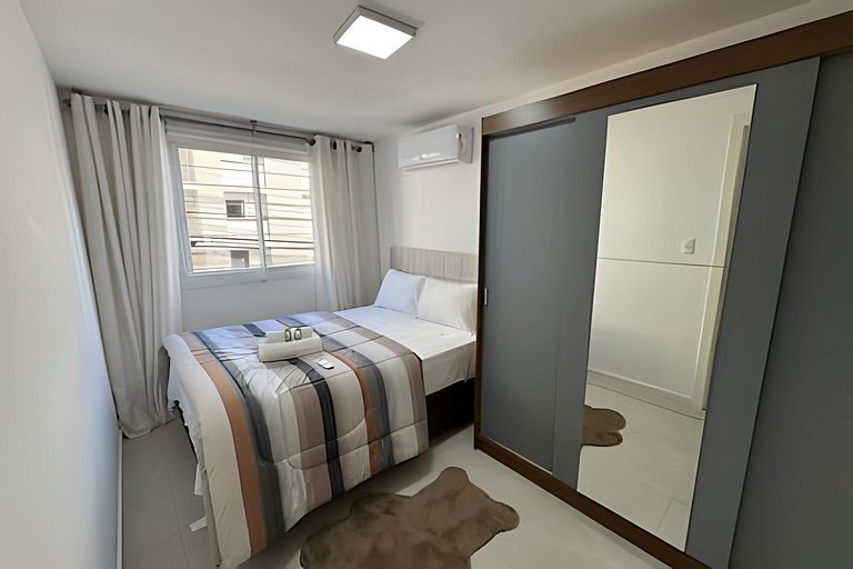 #apê202 Perto de TUDO c/ vaga! LZN Hospedagens