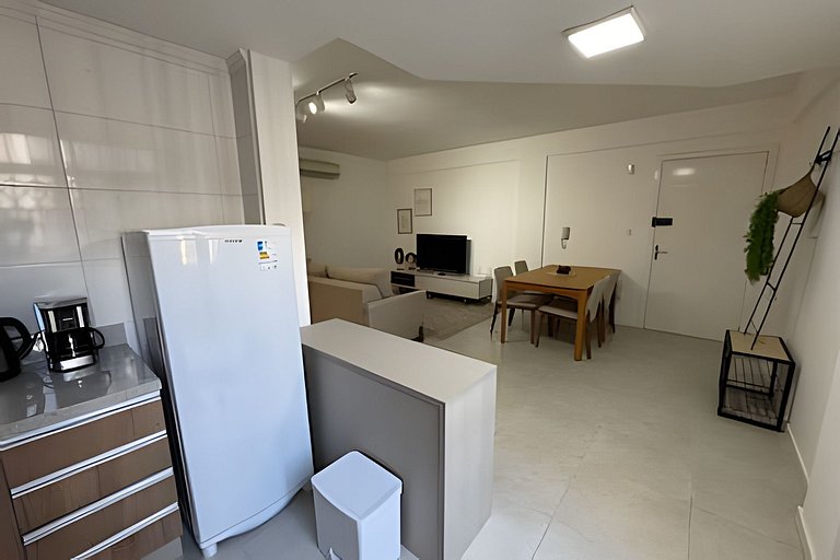 #apê202 Perto de TUDO c/ vaga! LZN Hospedagens