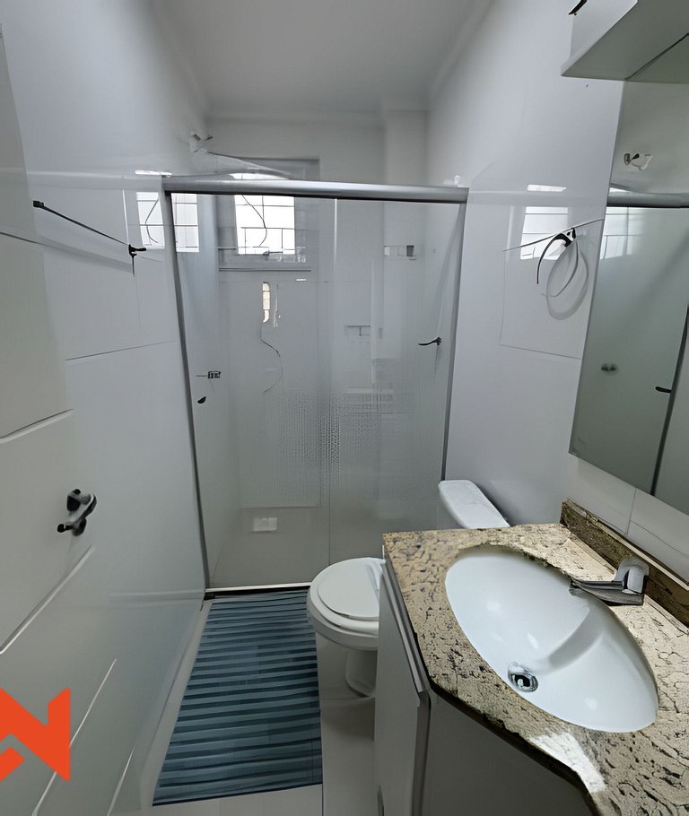 #apê202 Perto de TUDO c/ vaga! LZN Hospedagens